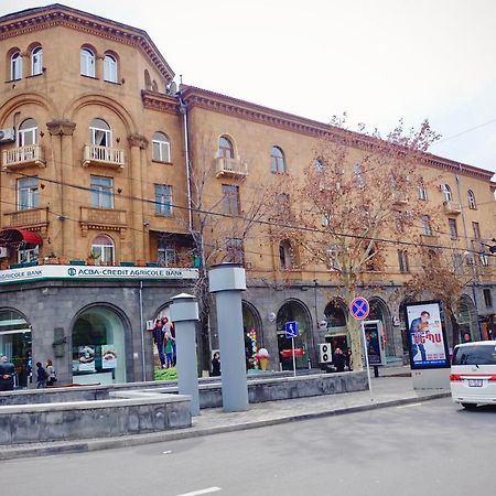 Abovyan 36 Apt & Tour Erywań Zewnętrze zdjęcie