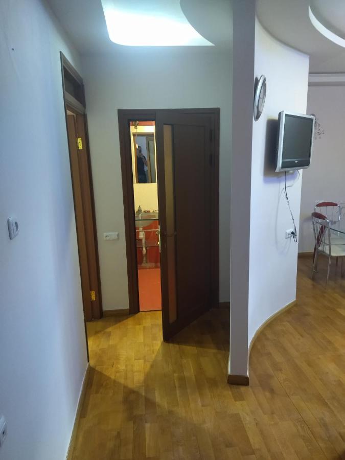 Abovyan 36 Apt & Tour Erywań Zewnętrze zdjęcie