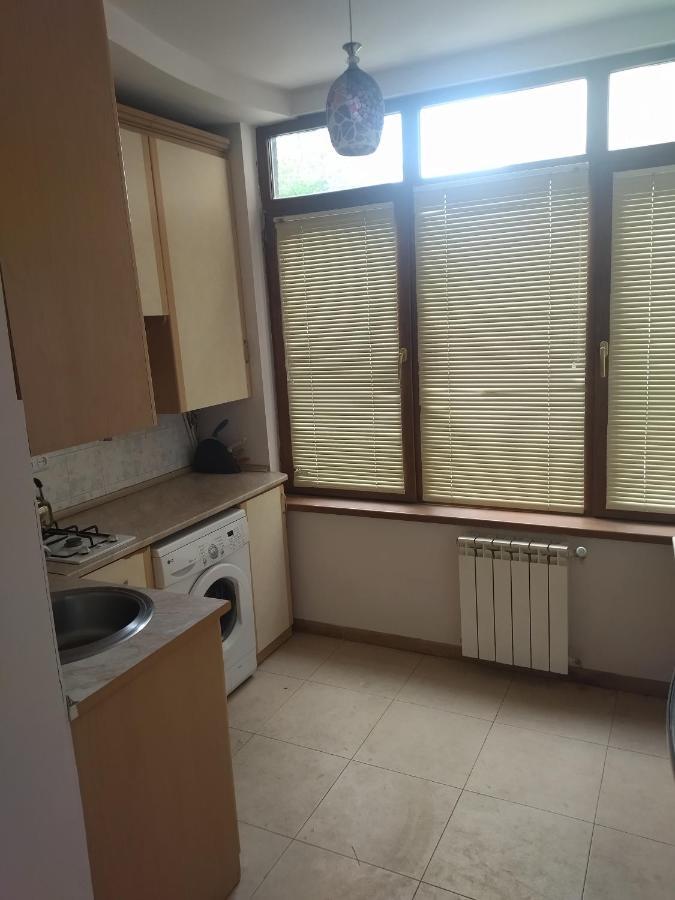 Abovyan 36 Apt & Tour Erywań Zewnętrze zdjęcie